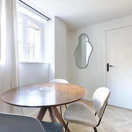 Charming La Chapelle 파리