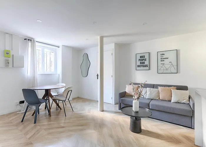 Charming La Chapelle * Paris